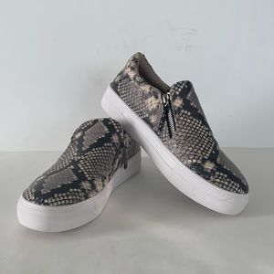 Steve Madden Glaammar Zip Sneakers Tan Snake